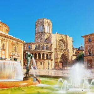 Valencia Cathedral Lumnbracle